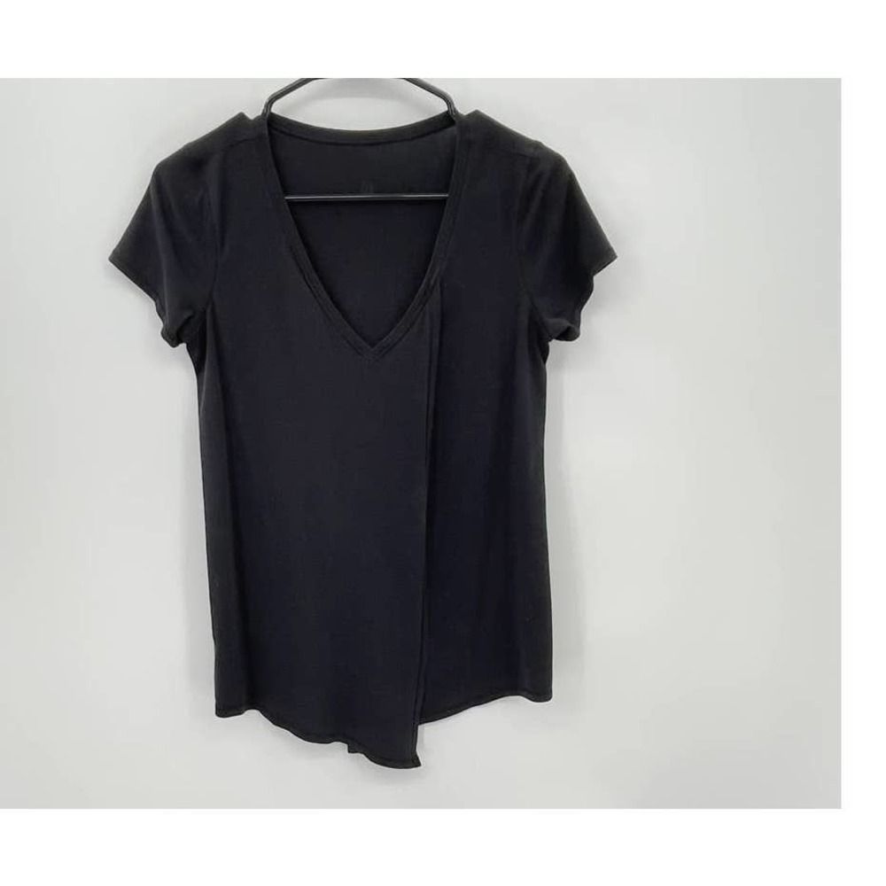 Lululemon Women's Short Sleeve Stretch Athletic Tops Black Size M